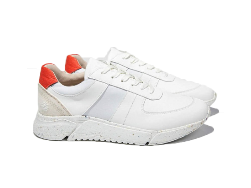 Vita sneakers från Humans are vain