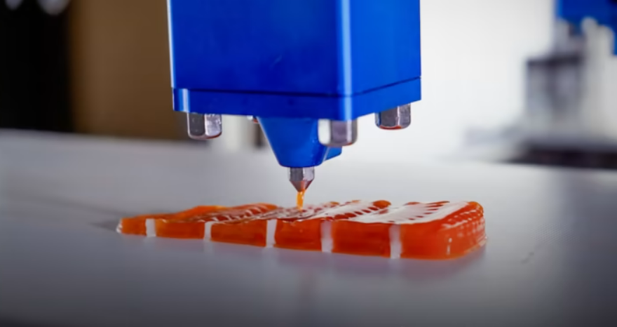Produktfoto: GU Ventures 3D printer som är i processen att göra en växtbaserad laxfilé