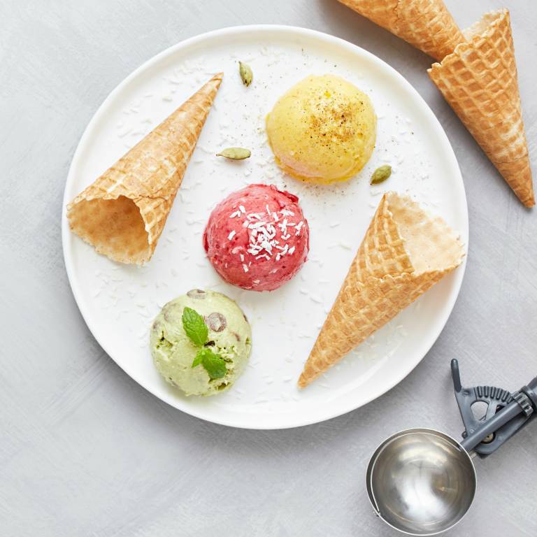 Vegansk hemmagjord glass i olika smaker