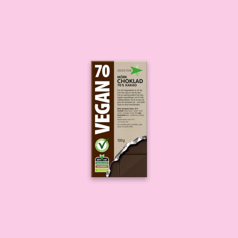 En vegansk chokladkaka mot en ljusrosa bakgrund