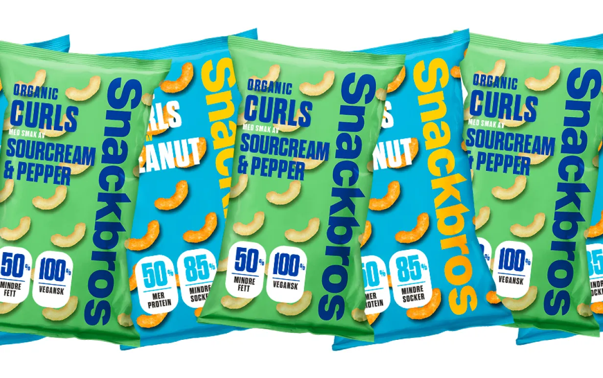 flera förpackningar av veganska snacks från Snackbros