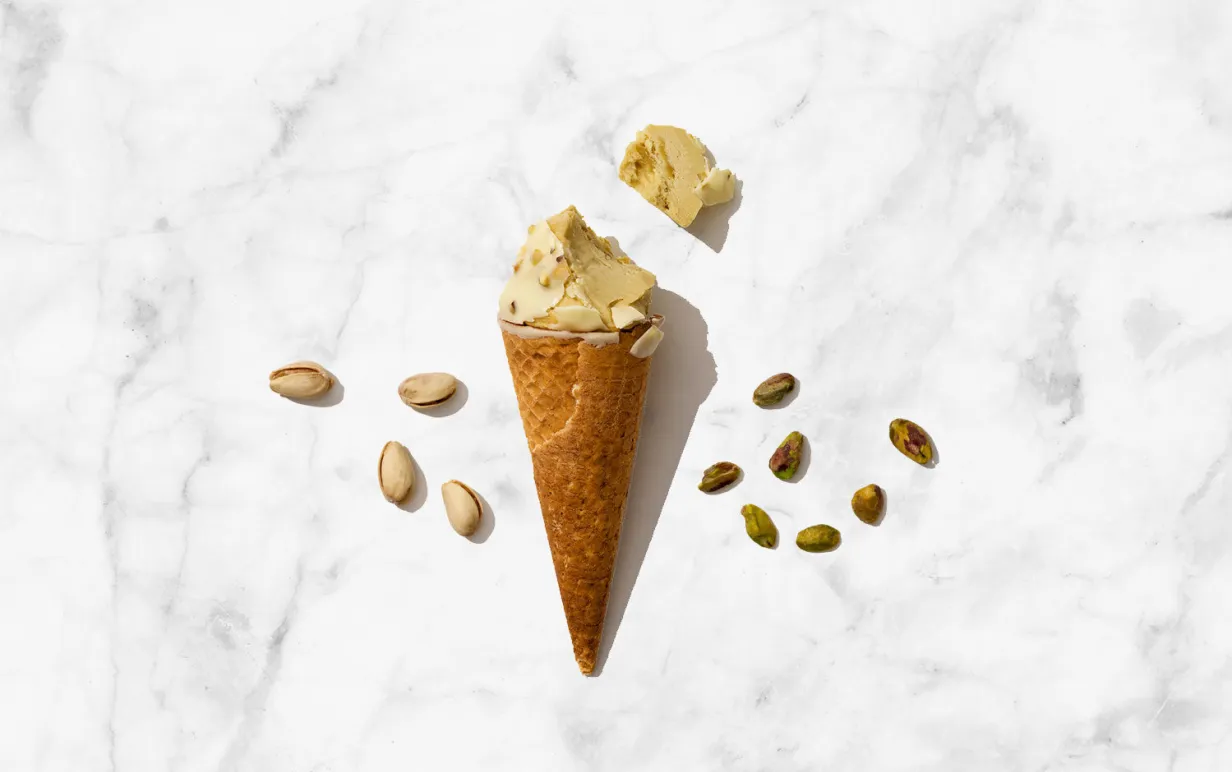 Vegansk glasstrut i smaken pistage från 3 vänner