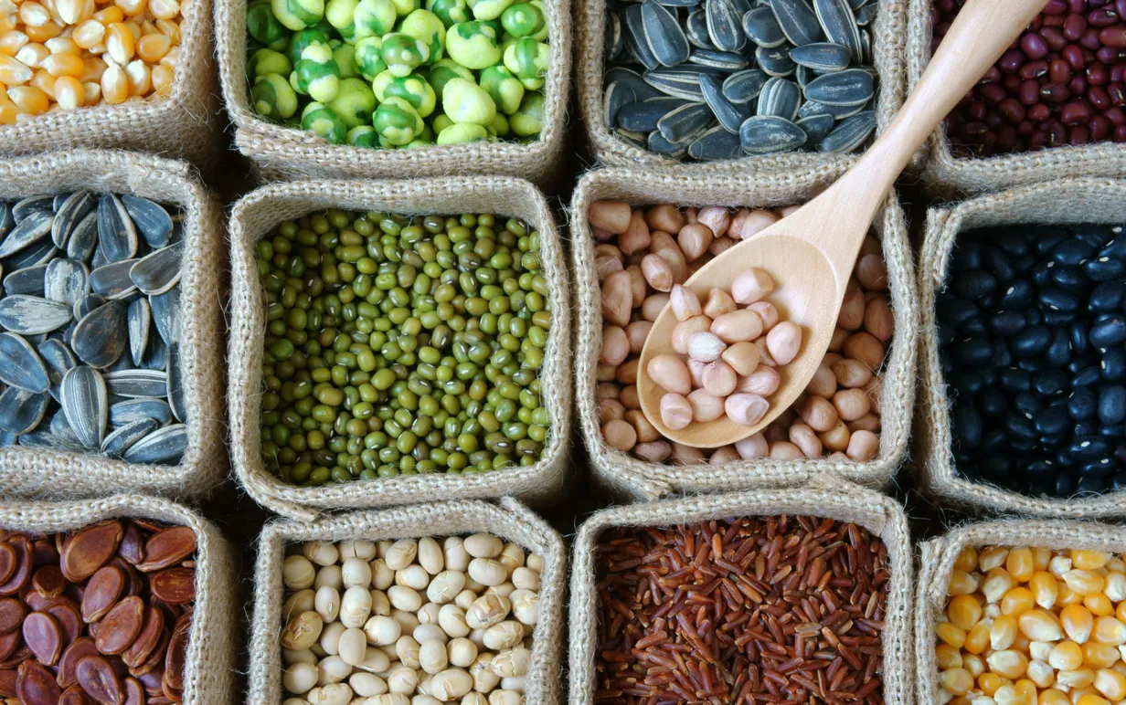 Baljväxter i olika behållare