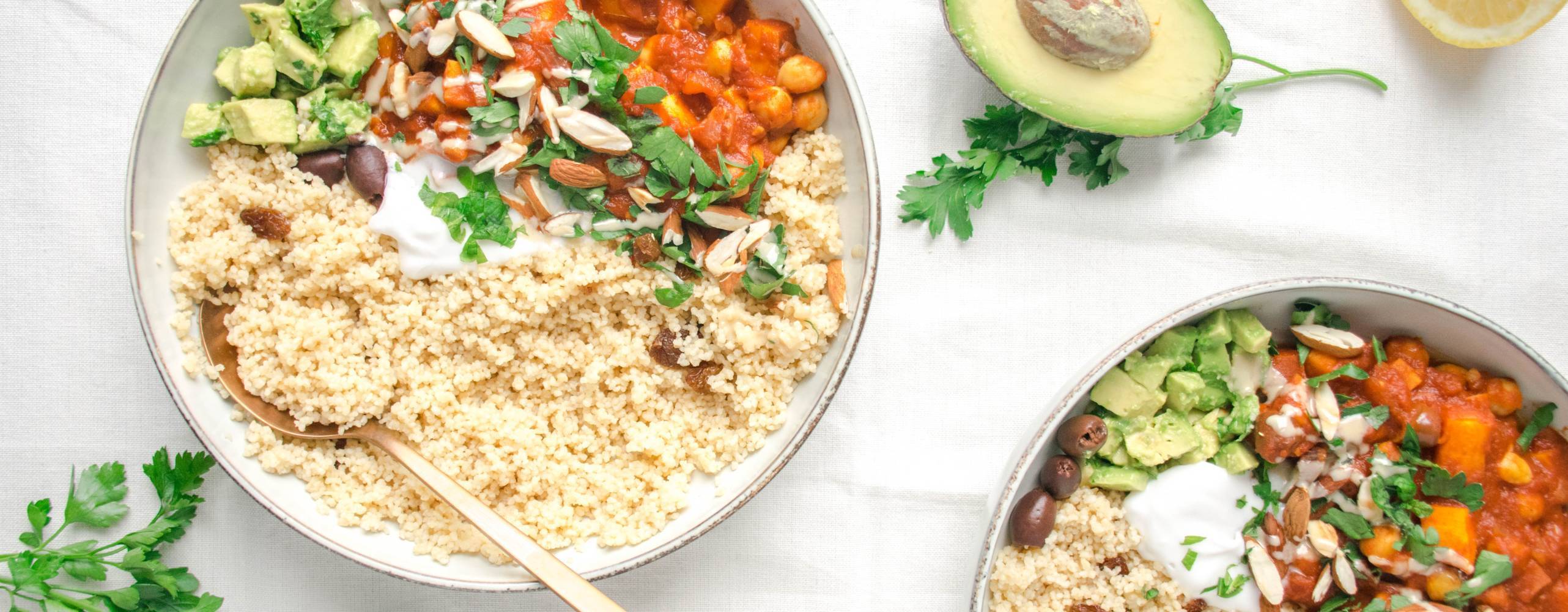 marrokansk mat med couscous och kikärtsgryta